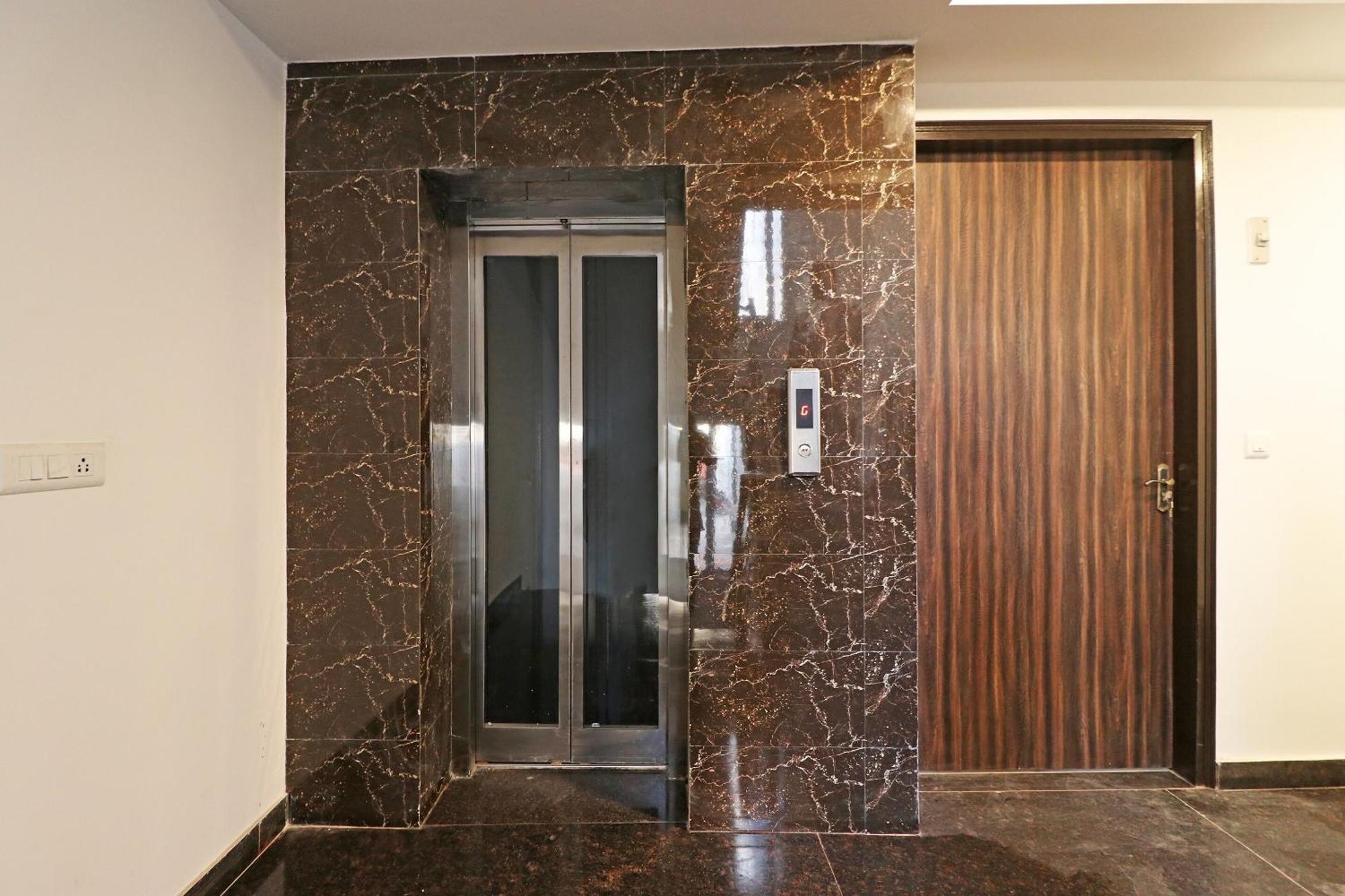 Hotel O Aamara New Delhi Extérieur photo