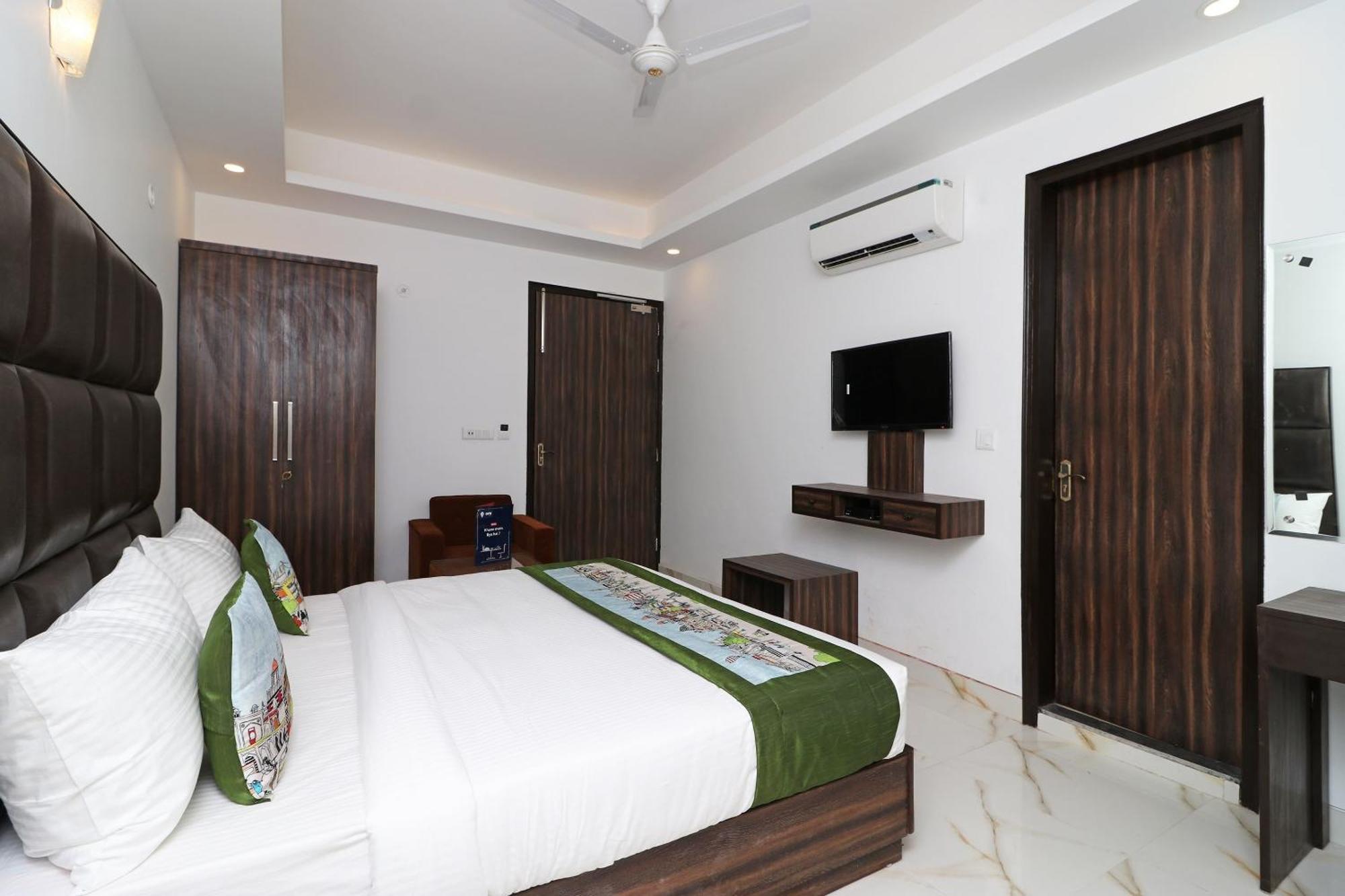 Hotel O Aamara New Delhi Extérieur photo