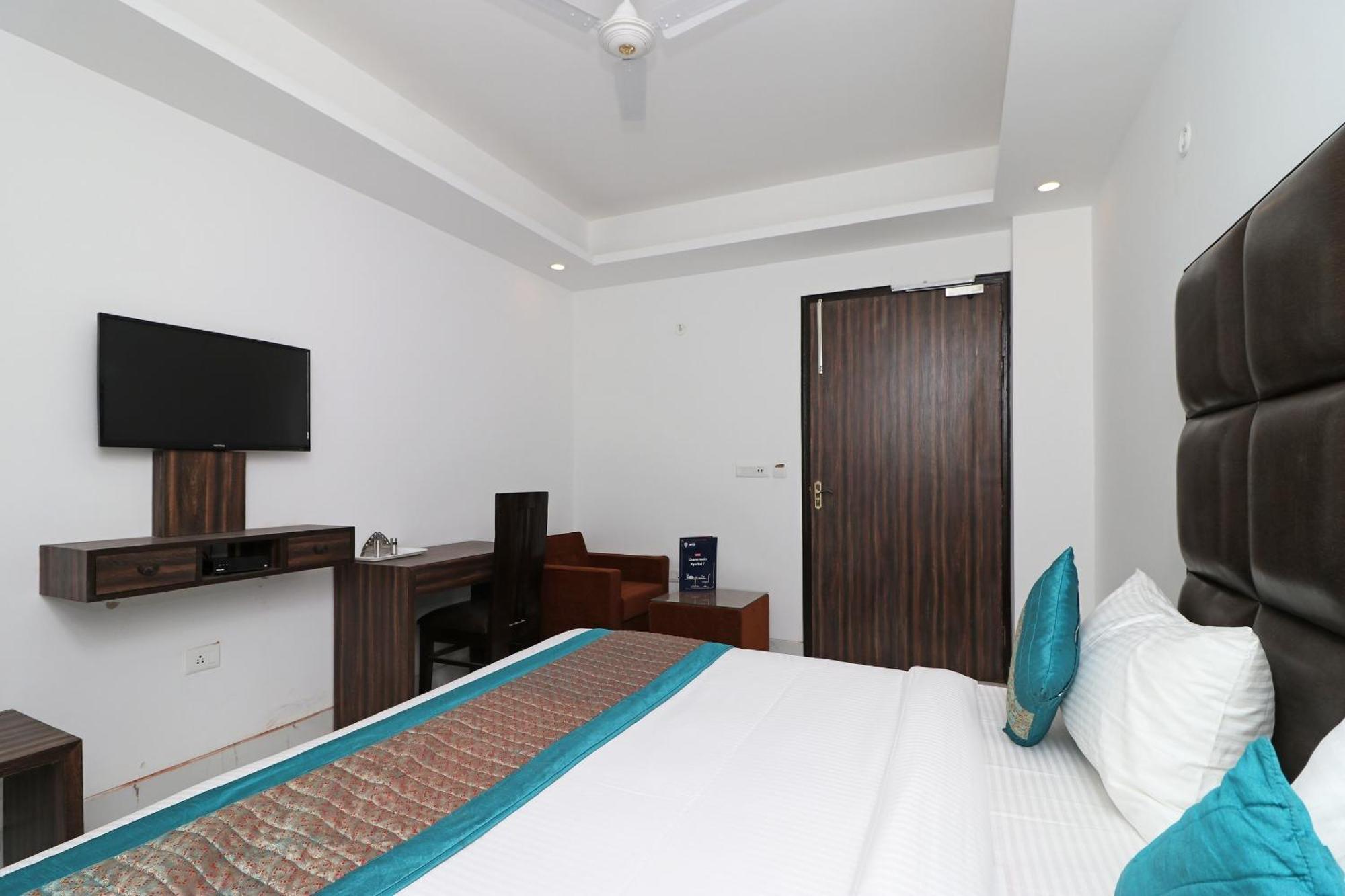 Hotel O Aamara New Delhi Extérieur photo